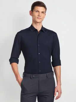 Arrow Newyork - Cutaway Collar Solid Knit Shirt