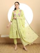Green color option, Sold out, Currently selected
