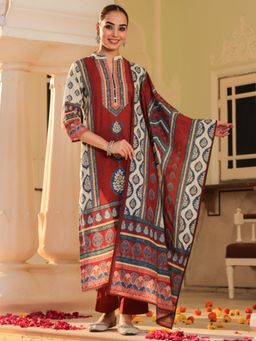 Rain & Rainbow - Red Cotton Three Fourth Sleeves Kurta With Pant & Dupatta