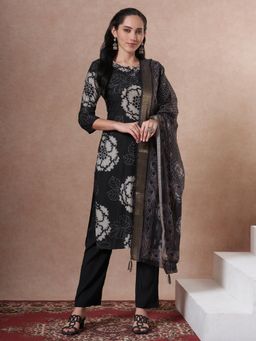 FASHOR - Black Cotton Three Fourth Sleeves Kurta With Pant & Dupatta