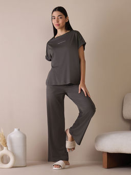 Sweet Dreams - Women Grey Solid T-shirt & Pyjama (Set of 2)