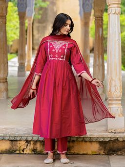 Kasya - Pink Viscose Embroidered Kurta & Pant with Najneen Dupatta (Set of 3)