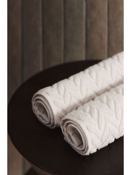 H&M - White 2-Pack Textured Guest Towels