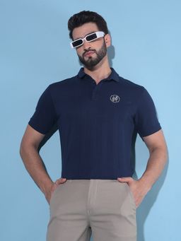 CRIMSOUNE CLUB - Men Navy Blue Vertical Striped Polo T-Shirt