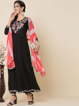 Meeranshi - Womens Solid Black Embroidered Anarkali Kurta (Set of 3)
