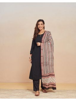 Fabindia - Women Cotton Multi-Colour Printed Dupatta