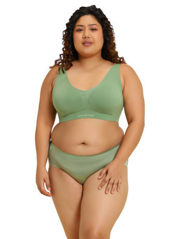 Van Heusen Woman Lingerie and Athleisure - Wireless & Anti Spillage Seamless Flatknit Bra