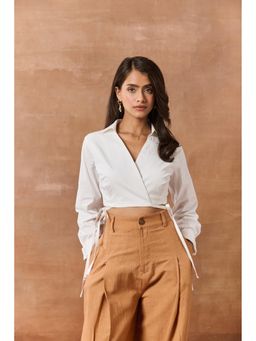 Lea Clothing - Gustl White Overlapped Crop Top