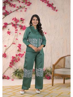 Roohaniyat - Women Silk Embroidered Green Co-ord (Set of 2)