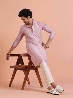 KISAH - Pink Solid Regular Kurta and Pant