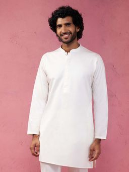 Vastramay - Cream Solid Regular Kurta