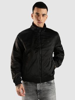 Calvin Klein - Solid Regular Fit Polyester Jacket