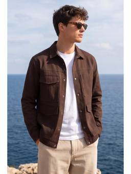 VEIRDO - Men Brown Solid Cotton Regular Shacket