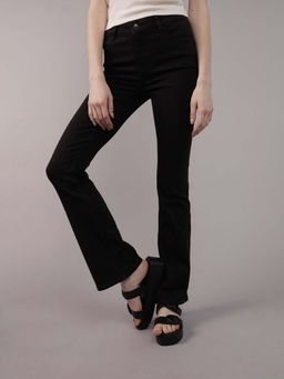 American Eagle - Women Black Low Rise Kick Boot Jeans