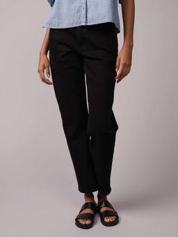 American Eagle - Women Black Super High Rise Ankle Straight Jeans