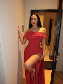 Outzidr - Red Off Shoulder High Slit Maxi Dress