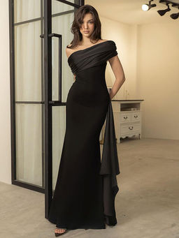 Outzidr - Black Off Shoulder Waist Knotting Fit And Flare Maxi Dress