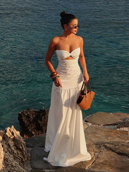 Outzidr - White Fitted Bust With Waist Cutout Maxi Dress