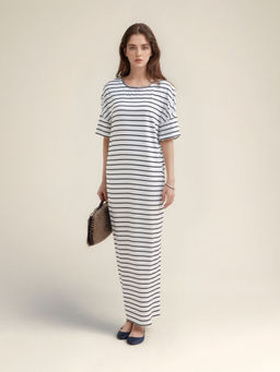 Outzidr - White Stripe Half Sleeves Maxi Dress