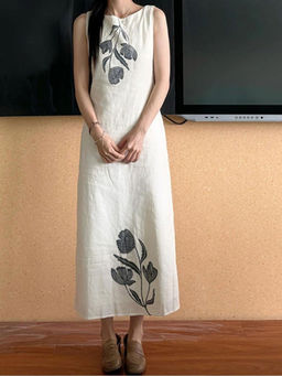 Outzidr - White Printed Boat Neck Maxi Dress