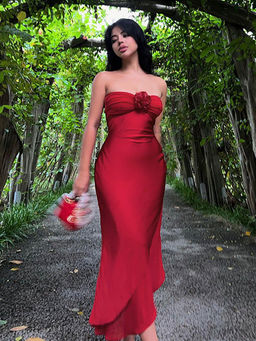 Outzidr - Red Tube Maxi Dress With A Rosette Detail