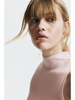 H&M - Women Pink Rib-Knit Turtleneck Top