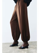 Brown color option