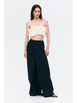 H&M - Women White Flounced Bandeau Crop Top