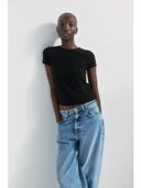 Black color option, Currently selected