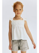 White color option, Sold out, Currently selected