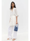 White color option, Currently selected