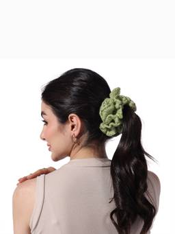Depano - Green Twist and Stitch Knitted Hair Scrunchie