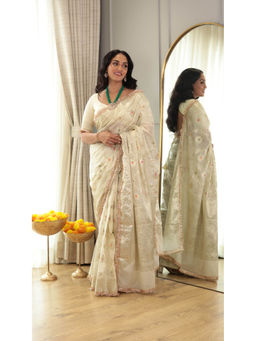 Sutra Attire - White Floral Banarasi Georgette Saree with Unstitched Blouse