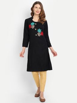 Alavya - Embroidered Woolen Winter Kurta
