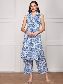 ISHIN - Women Cotton Floral Blue Crop Top with Pant and Jacket (Set of 3)