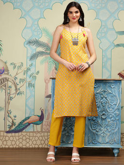 ISHIN - Women Cotton Printed Yellow Kurta with Pant (Set of 2)