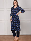 Navy Blue color option, Sold out, Currently selected