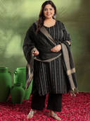Black color option, Sold out, Currently selected