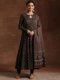 Libas - Green Pure Cotton Printed Kurta Sets for Women