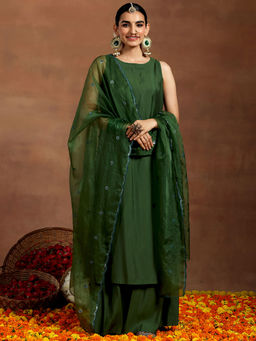 Gerua By Libas - Green Silk Blend Solid Kurta Sets for Women