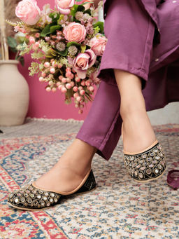 Truffle Collection - Black Embellished Juttis