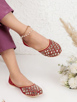 Truffle Collection - Maroon Embellished Juttis