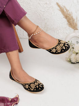 Truffle Collection - Black Embellished Juttis