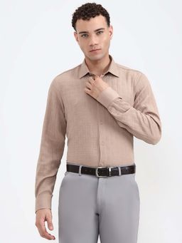 Wyre - Men Beige Self Design Party Wear Shirt