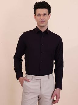 Greenfibre - Men Maroon Solid Formal Shirt
