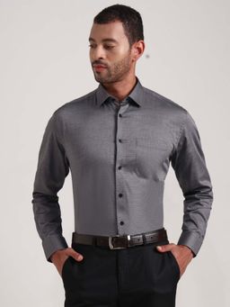 JadeBlue - Men Grey Solid Formal Shirt