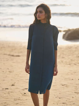 dash and dot - Teal Pleated Midi Dress