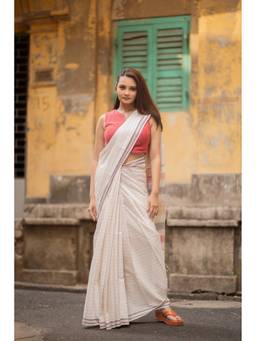 Sutra Art of Clothing - White Pure Cotton Kantha Stripes Saree with Stitched Blouse