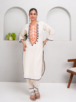 Ishnya - Zaib-White Embroidered Kurta With Pant (Set of 2)
