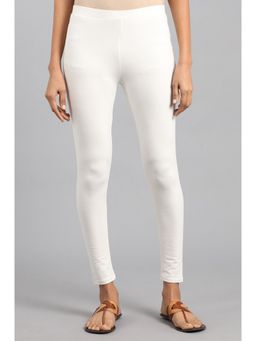 W - Ecru Solid Slim Pant